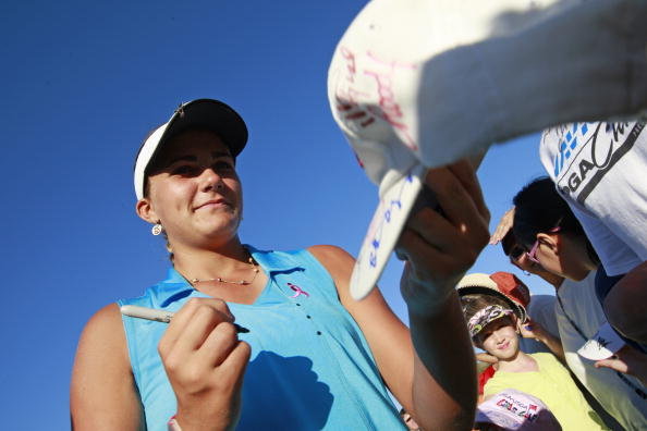 Golfer 16 tuổi Lexi Thompson nhận tấm vé chính thức đến LPGA